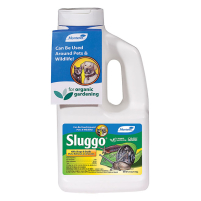 Sluggo 2.5 lb Shaker Bottle